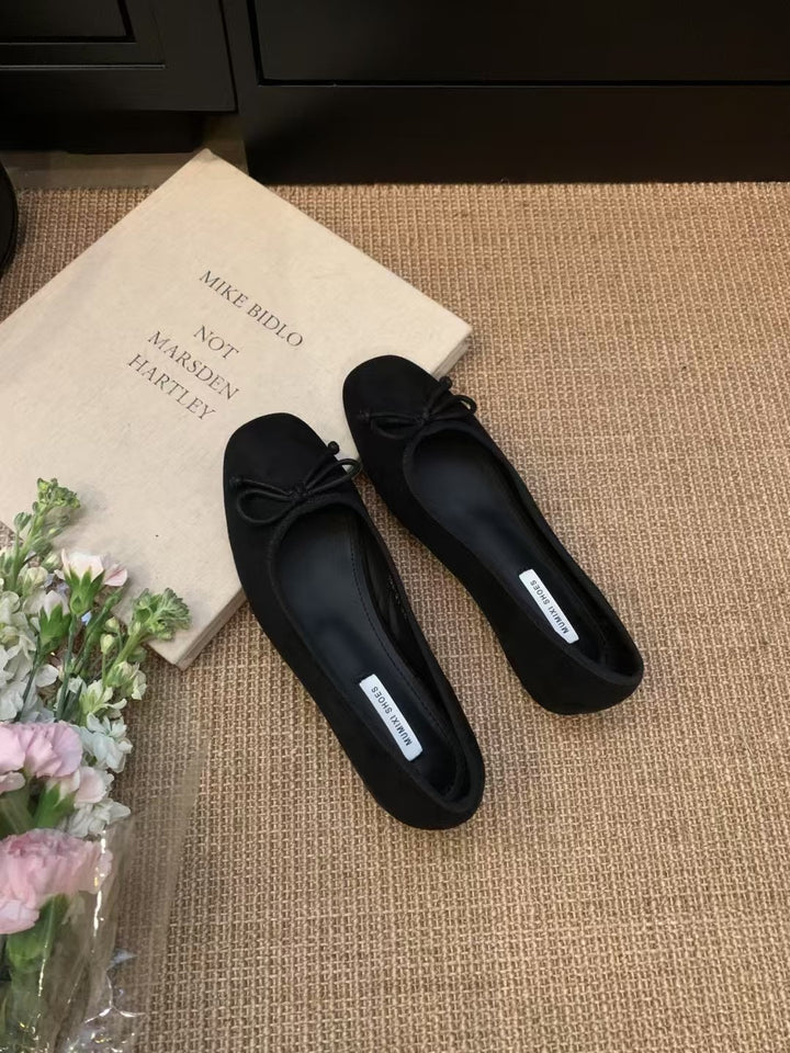 Damen Ballerinas mit zierlichem Schleifendetail und samtiger Oberflächenstruktur Drune