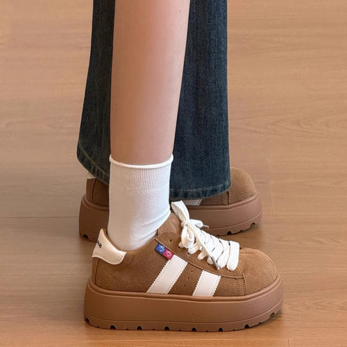 Damen Sportliche Sneaker mit robustem Wildleder-Obermaterial und stylisher Plateausohle Drune