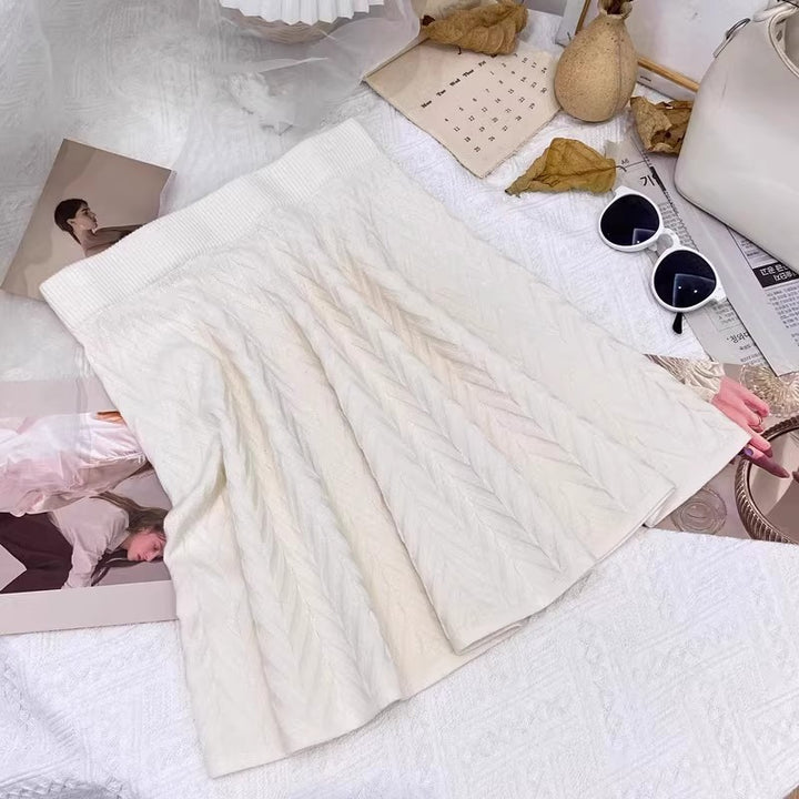 Damen Plissierter Strickrock mit Zopfmuster Drune