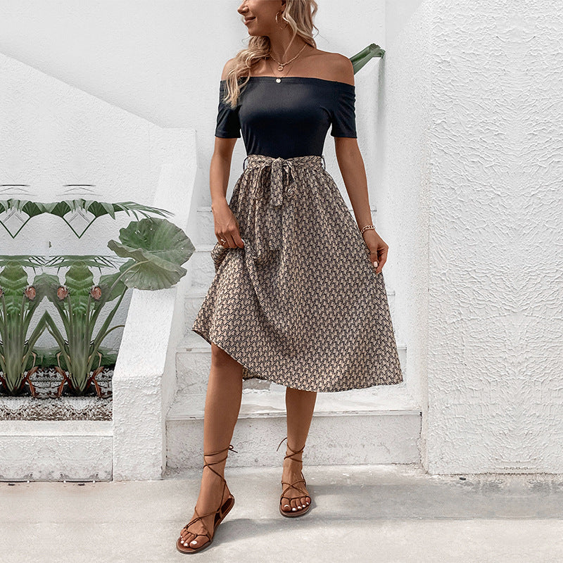 Damen Wickelkleid mit tailliertem Oberteil und verspieltem A-Linien-Schnitt Drune