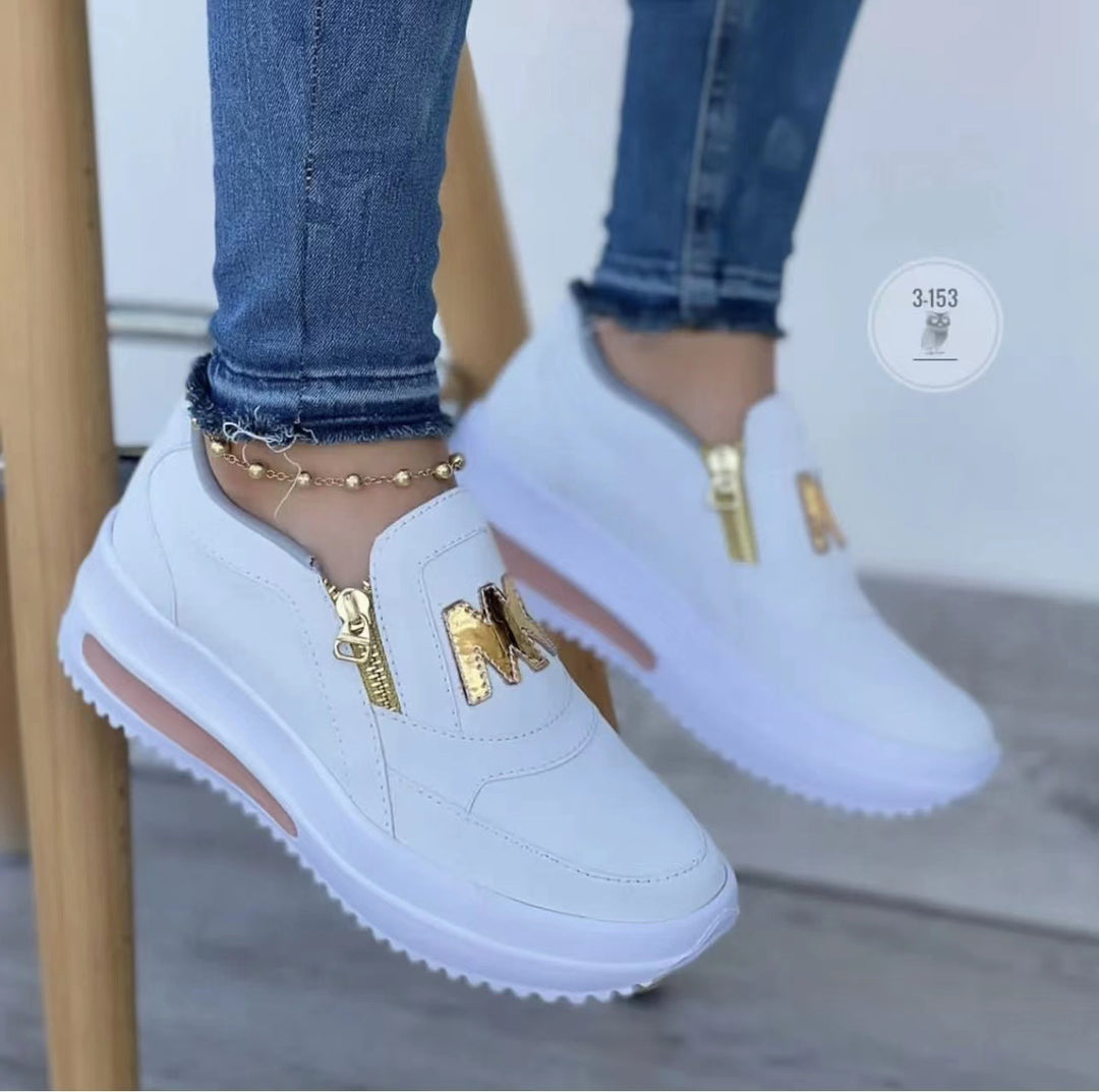 Damen Slip-On Plateau-Sneaker mit dekorativem Metall-Reißverschluss und Logo-Applikation Drune
