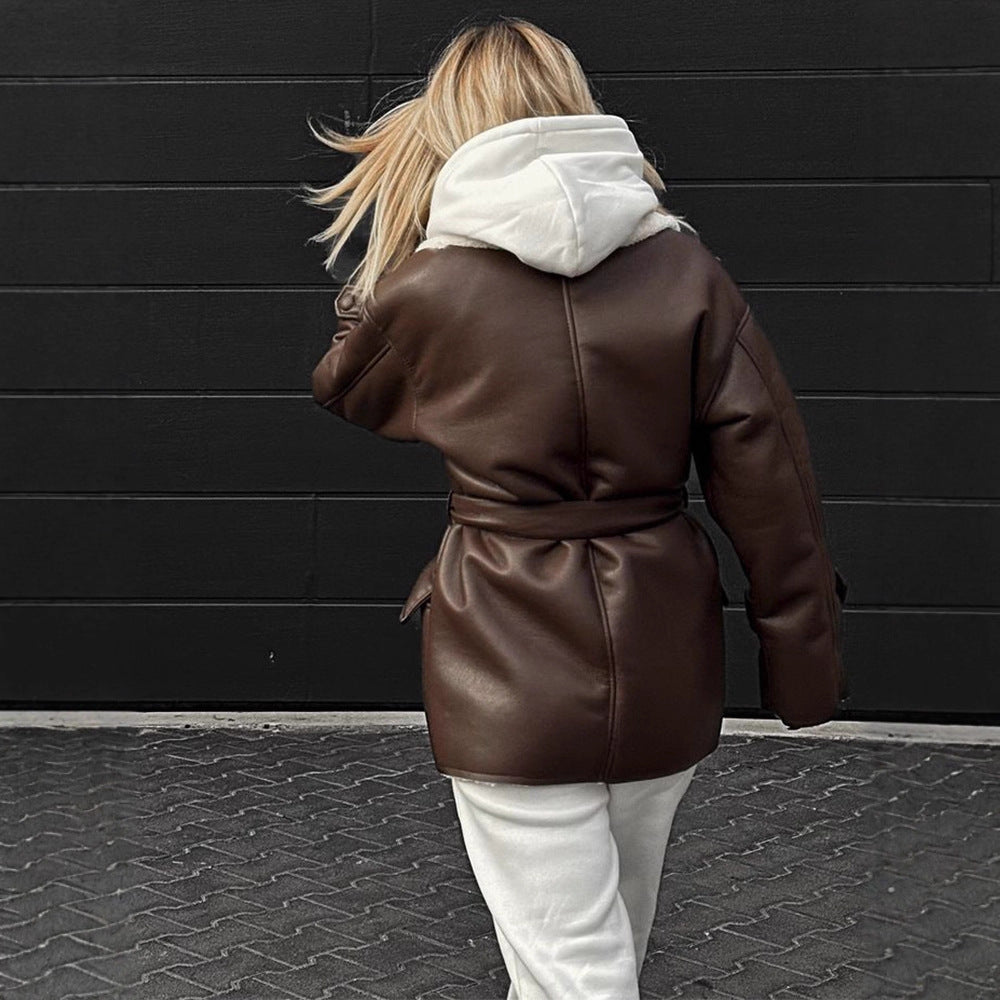 Damen Oversize-Lammfellimitat-Mantel mit kontrastierendem Schalkragen und Bindegürtel Drune