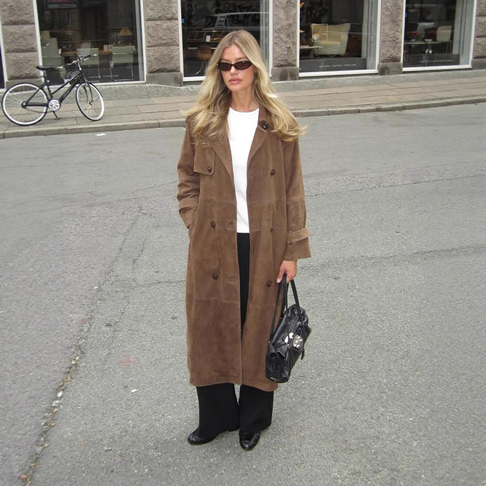 Damen Langer Wildleder‑Trenchcoat mit doppelreihiger Knopfleiste Drune