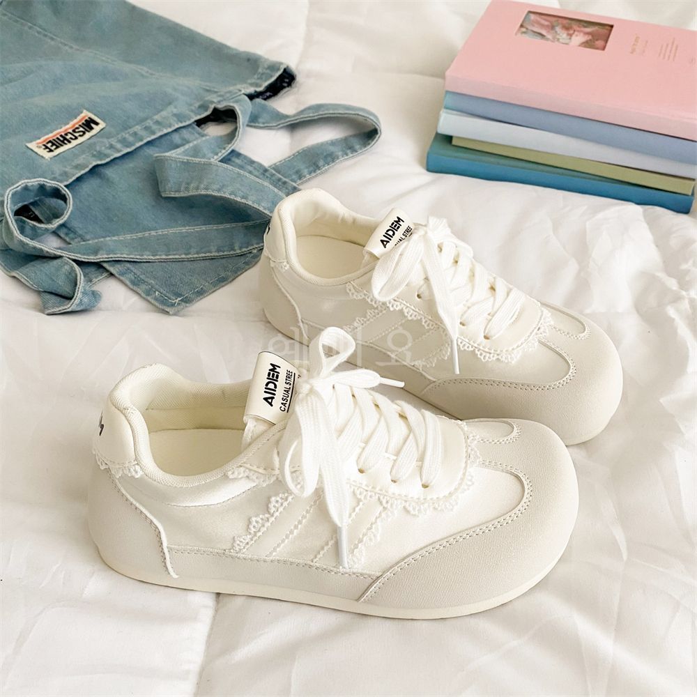 Damen Retro Sneaker mit Spitzen-Details Drune