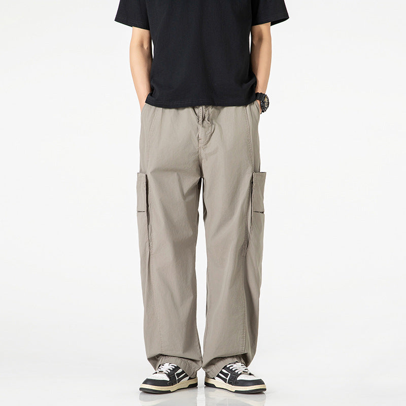 Herren Weite Nylon-Cargo-Hose im Utility-Stil mit seitlichen Klappentaschen Drune