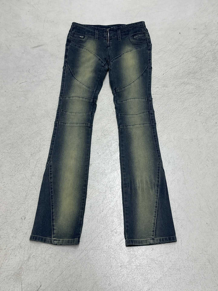 Damen Bootcut Jeans mit modischem Schnitt und stylishen Distressed-Details Drune