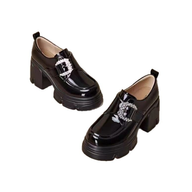 Damen Modische und elegante Lacklederschuhe mit Blockabsatz Drune