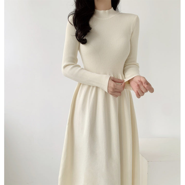Damen elegantes Strickkleid mit hohem Kragen und fließendem Rock Drune
