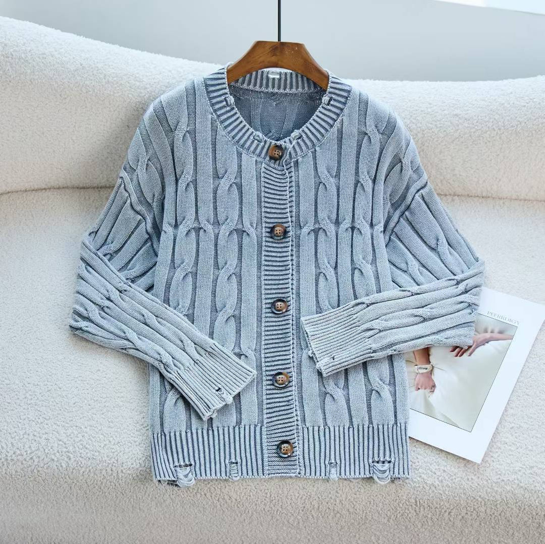 Damen Strickjacke mit Zopfmuster und Knopfverschluss Drune