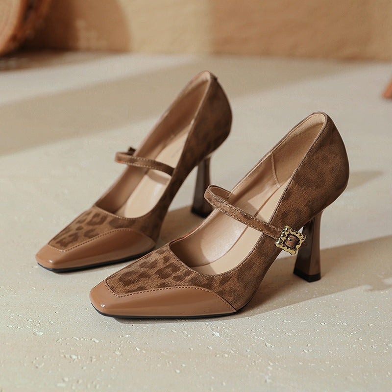 Damen elegante Mary Jane Pumps mit charakteristischem Blockabsatz und dekorativem Riemen Drune
