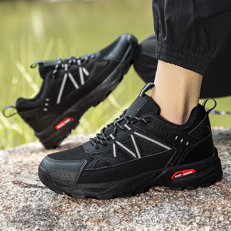 Herren robuste Outdoor-Trailrunner mit verstärkter Zehenkappe und stoßdämpfender Profilsohle Drune