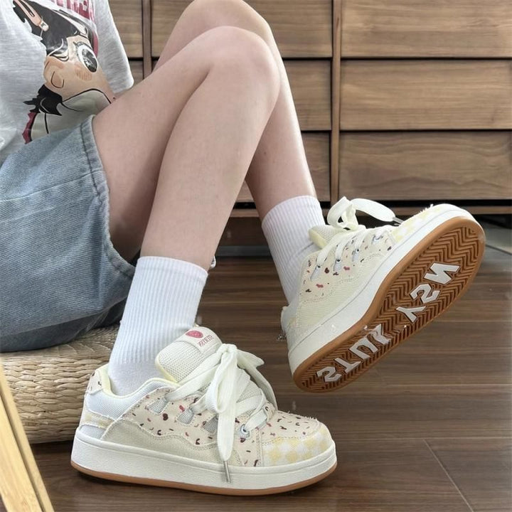 Damen Sneaker mit floralem Design und extra dicker Sohle Drune