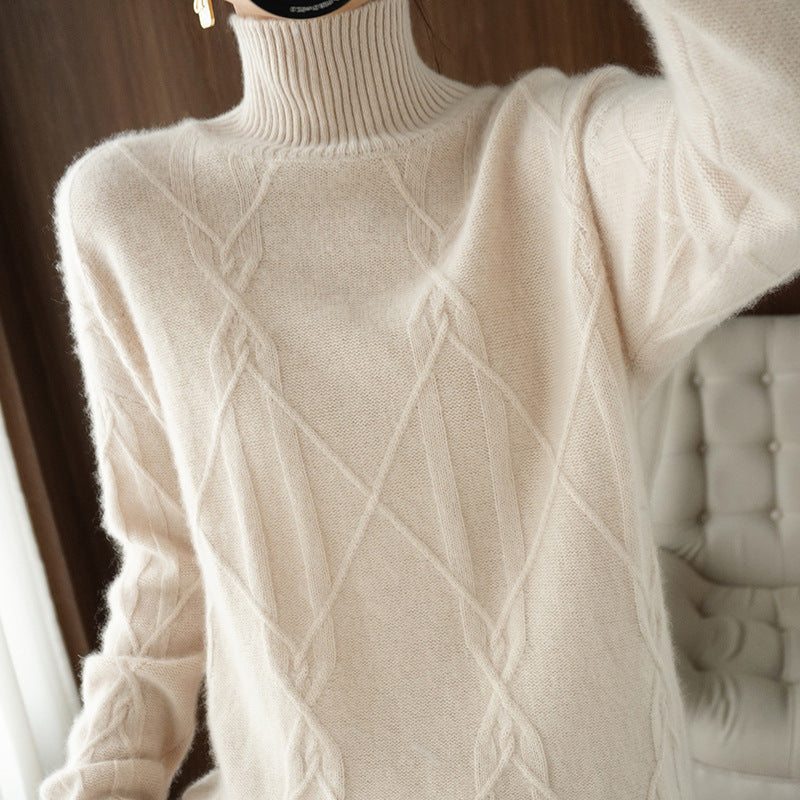 Damen Weicher Mohair‑Look Pullover mit hohem Rippkragen, Zopfmotiv und kastiger Oversize‑Passform Drune