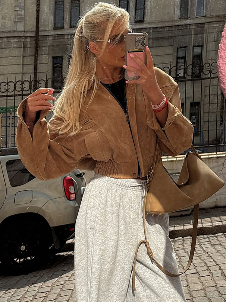 Damen cropped Wildlederjacke mit breiten Ärmeln und praktischen Taschen Drune