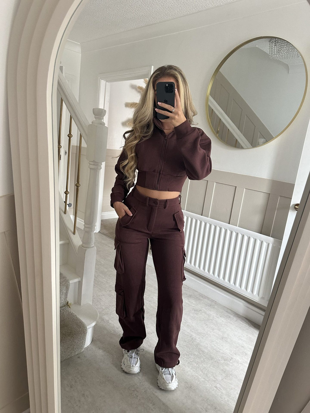 Damen modisches cropped Freizeit-Set mit funktionalem Reißverschluss und praktischen Taschen Drune