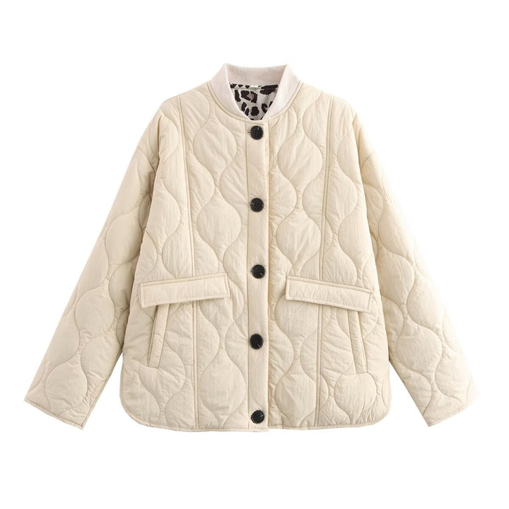 Damen gesteppte Kurzjacke mit Rundhals, dekorativer Knopfleiste und Pattentaschen Drune