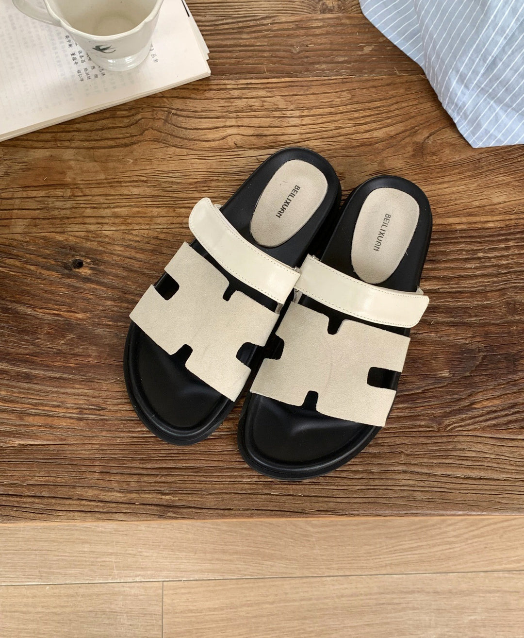 Damen modische Sandalen mit atmungsaktiven Riemen und rutschfester Sohle Drune