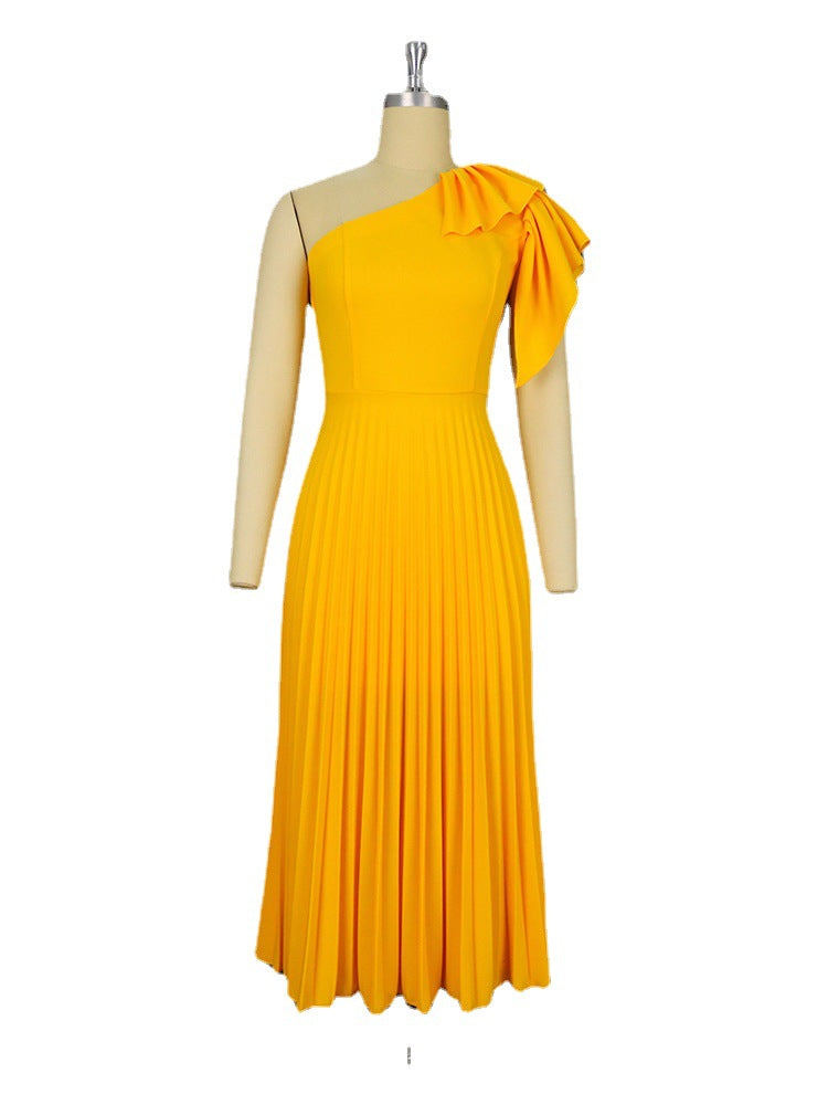 Damen Plissee Maxikleid mit asymmetrischem Träger und Rüschendetail Drune