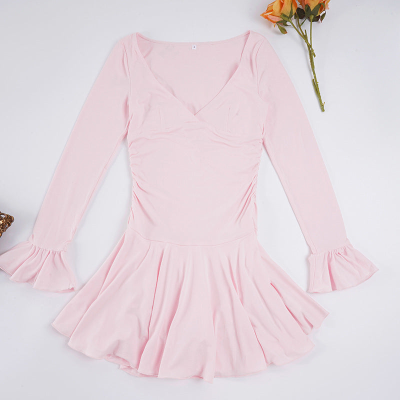Damen nan tailliertes V-Ausschnitt Skaterkleid mit geraffter Taille und Volantärmeln Drune