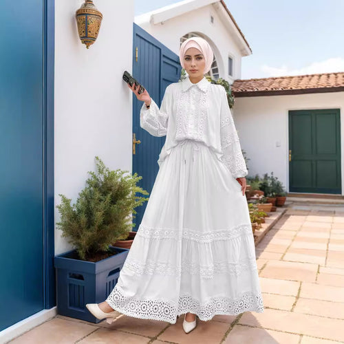 Damen Set aus blumengestickter Bluse und Maxiröcken Drune