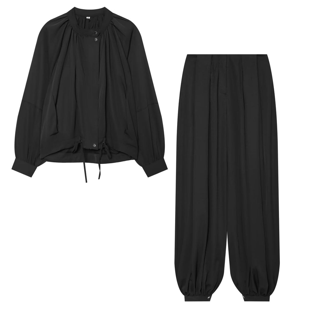 Damen Leichte Blousonjacke mit Rundhals, geraffter Passe und Tunnelzug Drune