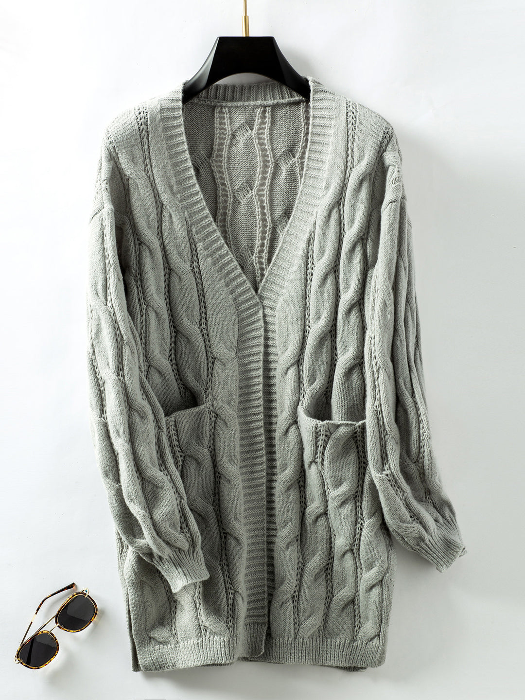 Damen Strickjacke mit V-Ausschnitt und praktischen Taschen Drune