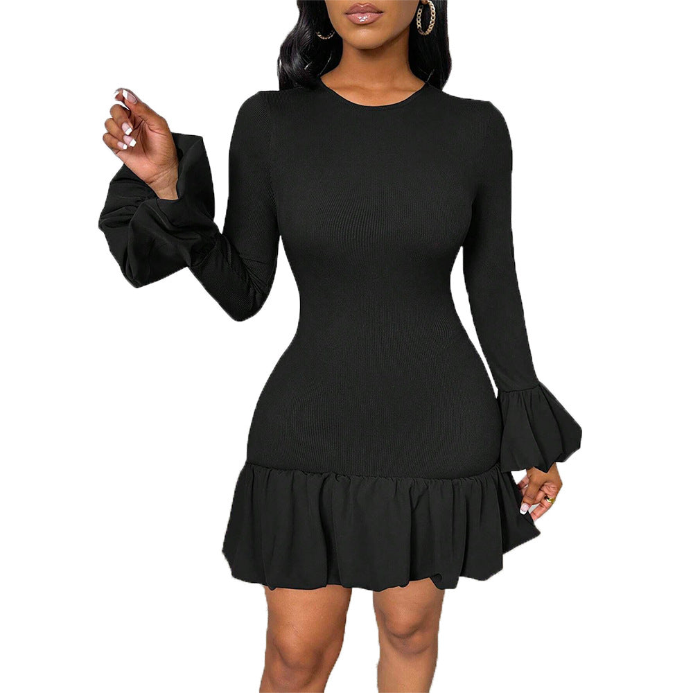 Damen figurbetontes Rippstrick-Minikleid mit Trompetenärmeln und Volant-Saum Drune