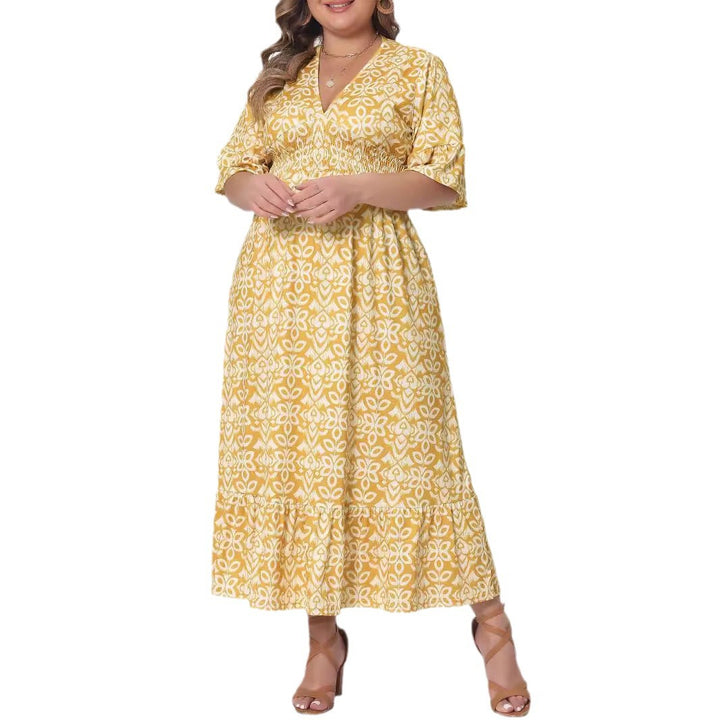 Damen Midikleid in A‑Linie mit grafischem Allover‑Print, geraffter Taillenpartie und Volantstufen Drune