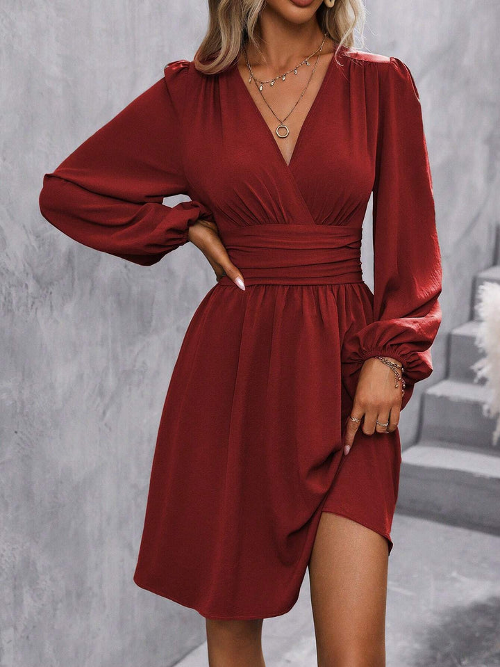 Damen modernes Wickelkleid mit lässigen Puffärmeln und Taillengürtel Drune