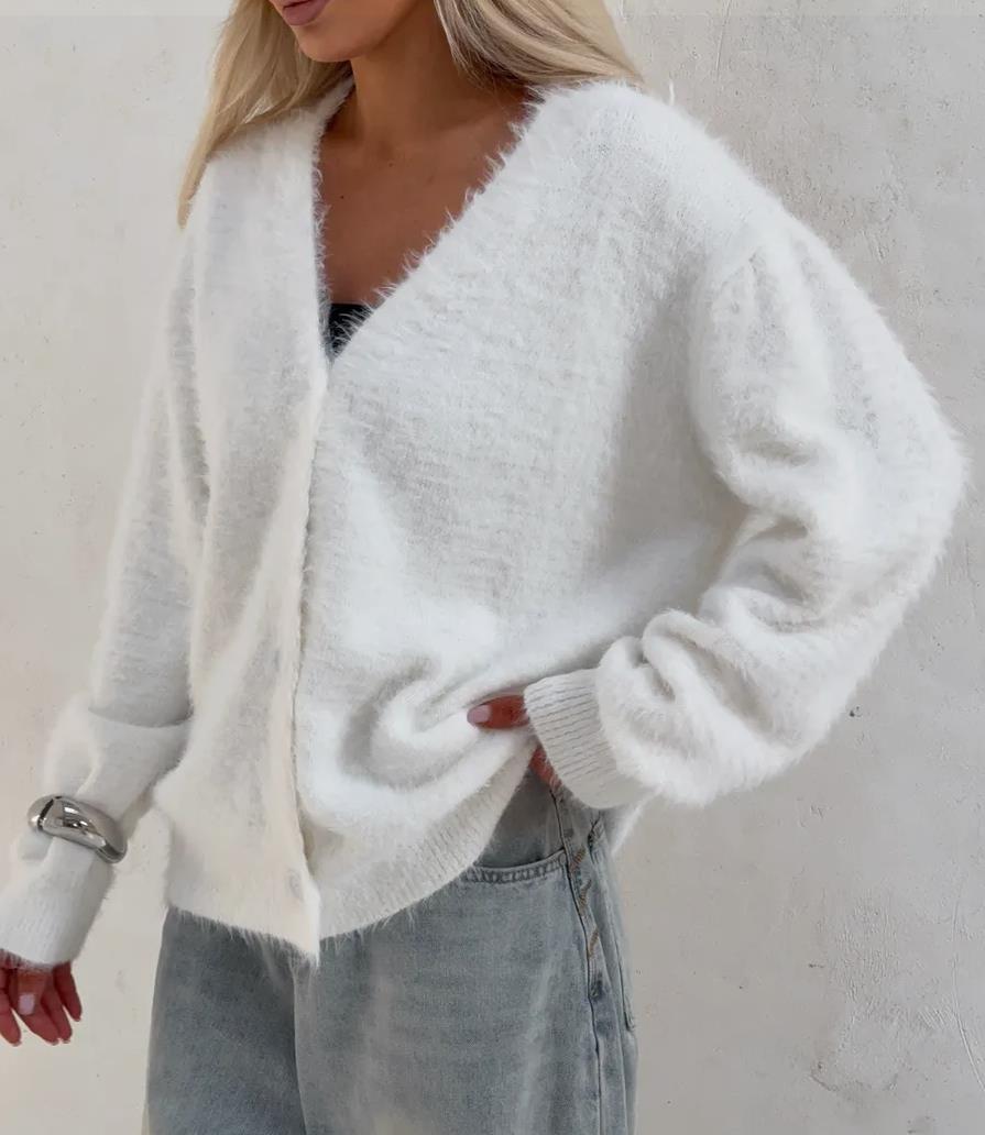Damen Kuscheliger Strickjacke mit modernen Knopfdetails und lässigem Schnitt Drune