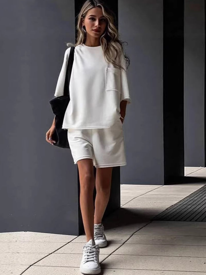Damen lässiger Freizeitanzug mit Oversized T-Shirt und bequemen Shorts Drune