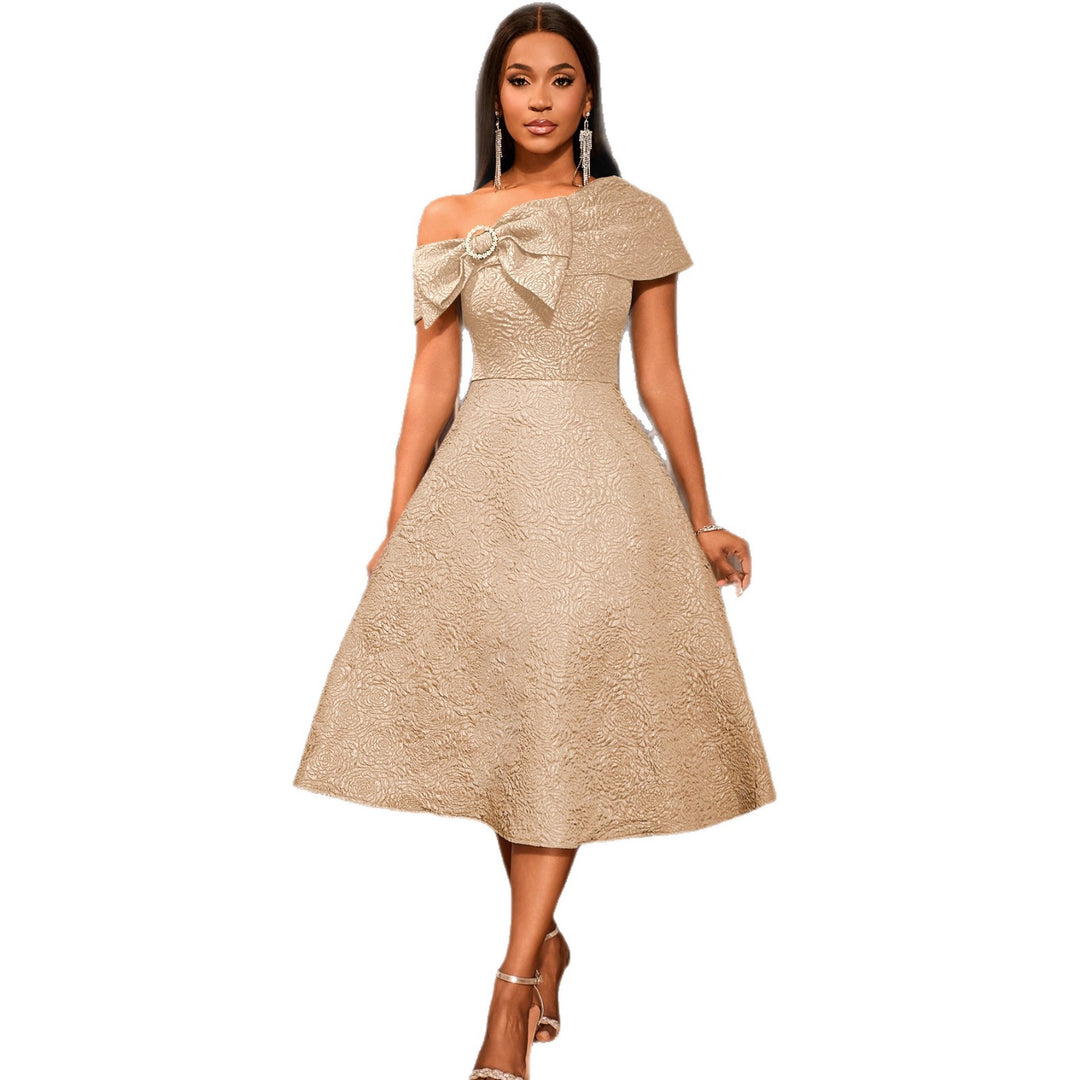 Damen Elegantes Kleid mit asymmetrischem Träger und Schleifen-Detail Drune