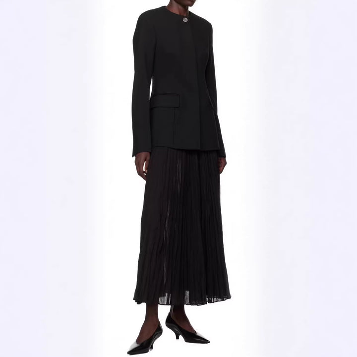 Damen taillierter Einreiher-Blazer mit Rundhalsausschnitt, verdeckter Knopfleiste und Pattentaschen Drune