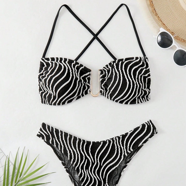 Damen Bikini mit elegantem Schnitt und modernem Muster Drune