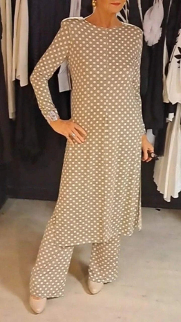 Damen nan Pünktchen-Lounge-Ensemble mit langer A-Linien-Tunika, mittigem Frontschlitz und weiter Palazzohose Drune