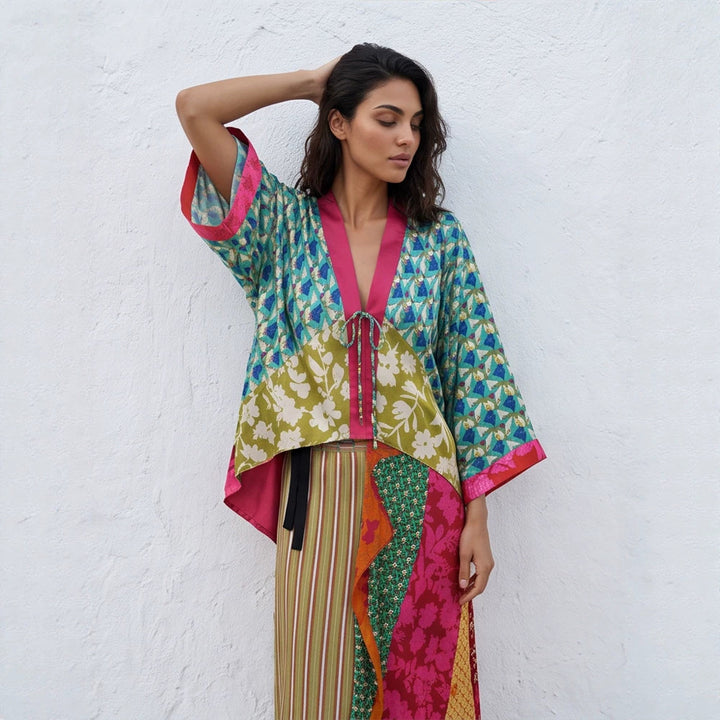 Damen Patchwork-Kimono-Top aus Seidenmix mit tiefem V‑Ausschnitt und Bindegürtel Drune