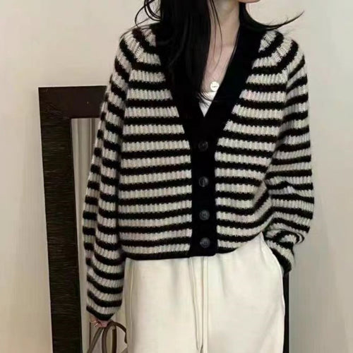 Damen gestreifter Strickcardigan Drune