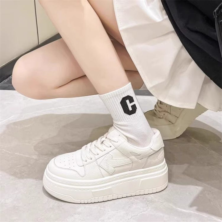 Damen Sneaker mit hohem Plateau und sportlichem Design Drune