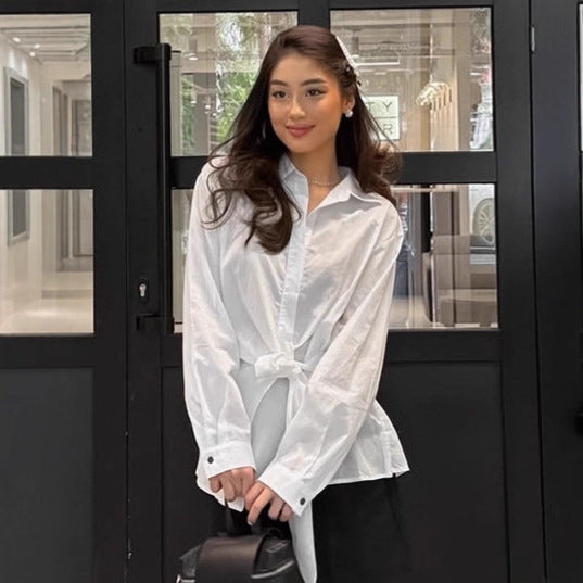 Damen Modische Bluse mit Bindegürtel und lässigem Schnitt Drune