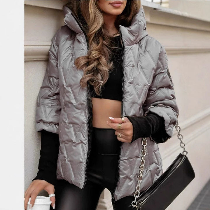 Damen Steppjacke mit hohem Kragen und beschichtetem Obermaterial Drune