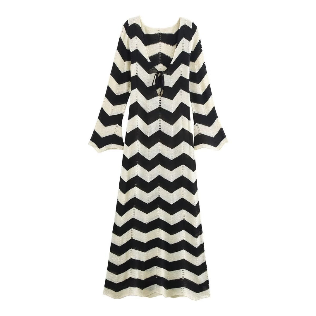 Damen Strick-Maxikleid mit Zickzack-Muster, V‑Rücken und Trompetenärmeln Drune