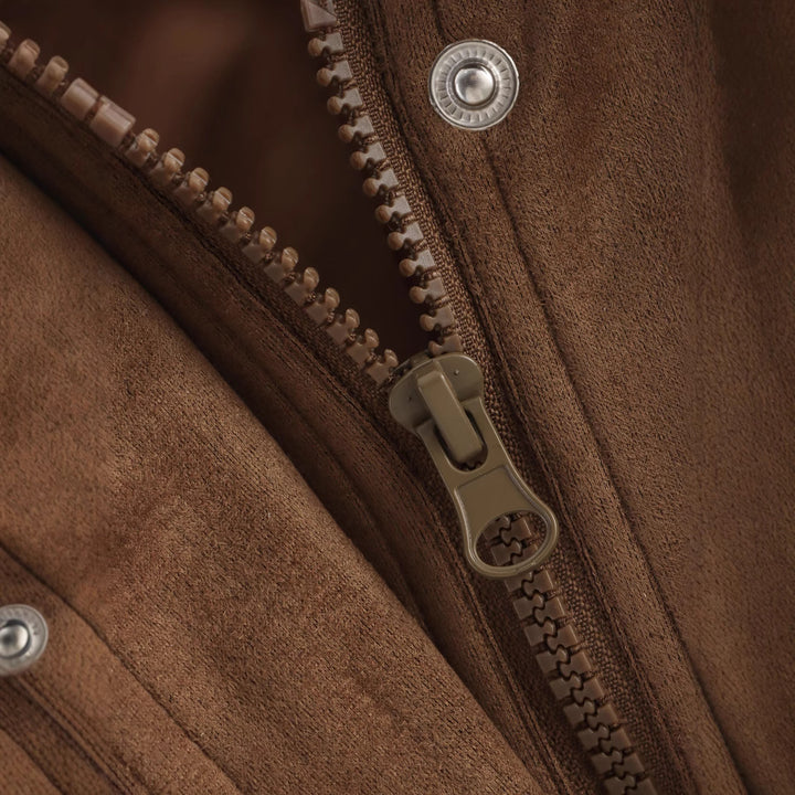 Damen Boxy-Übergangsjacke in Velourslederoptik mit Hemdkragen, aufgesetzten Pattentaschen und elastischem Bund Drune
