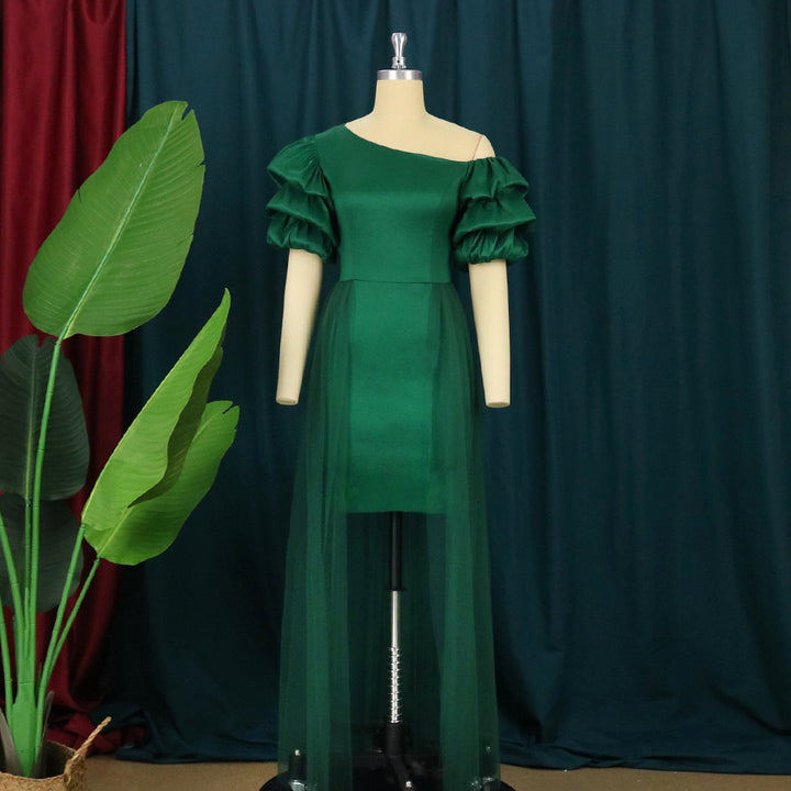 Damen Elegantes Tüllkleid mit asymmetrischem Ausschnitt und voluminösen Puffärmeln Drune
