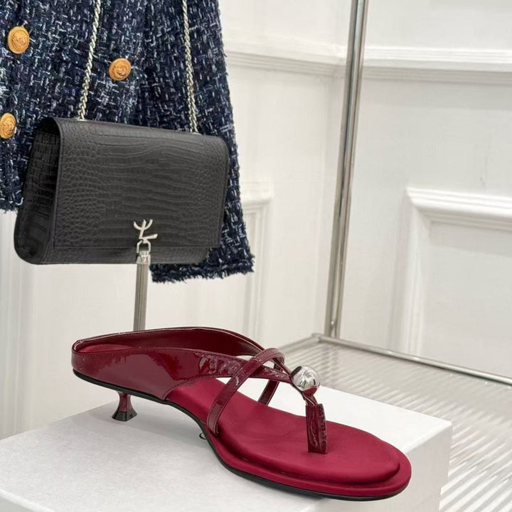 Damen Elegante Mule‑Sandalette mit Zehenring, filigranen Riemchen und sculpted Kitten‑Absatz Drune