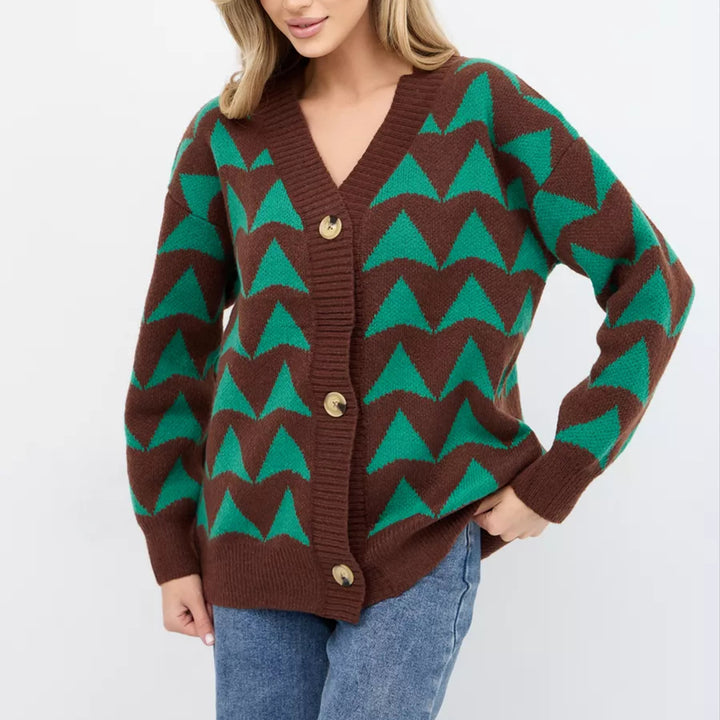 Damen cardigan mit modernem Wellenmuster und goldenen Knöpfen Drune