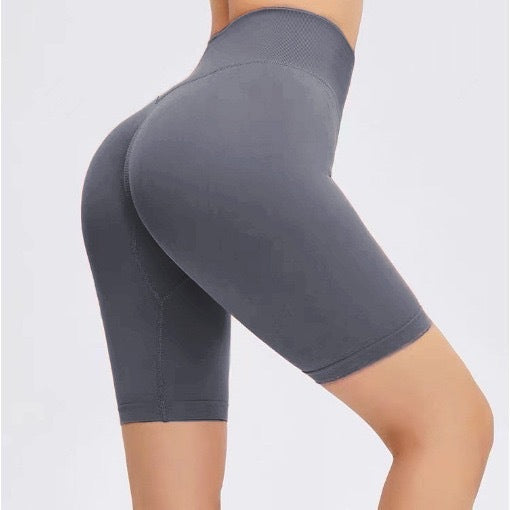 Damen Figurbetonte Radlerhosen mit super elastischem Material Drune