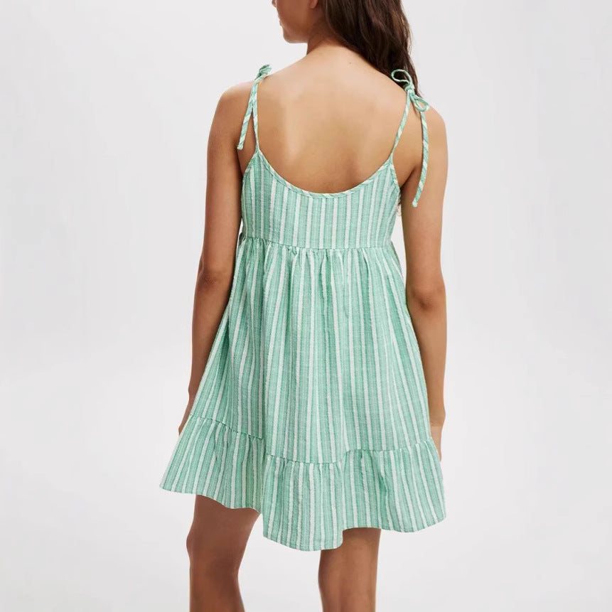 Damen Sommerliches Kurzkleid mit verstellbaren Trägern und Rüschensaum Drune