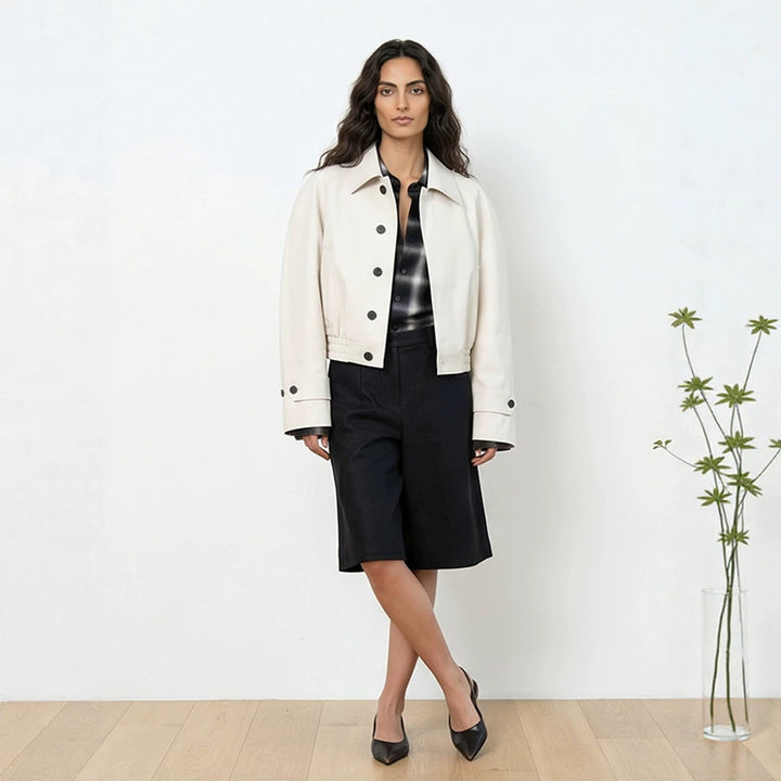 Damen Kurzer Boxy-Blouson mit elastischem Saum und markanten Knopfdetails Drune