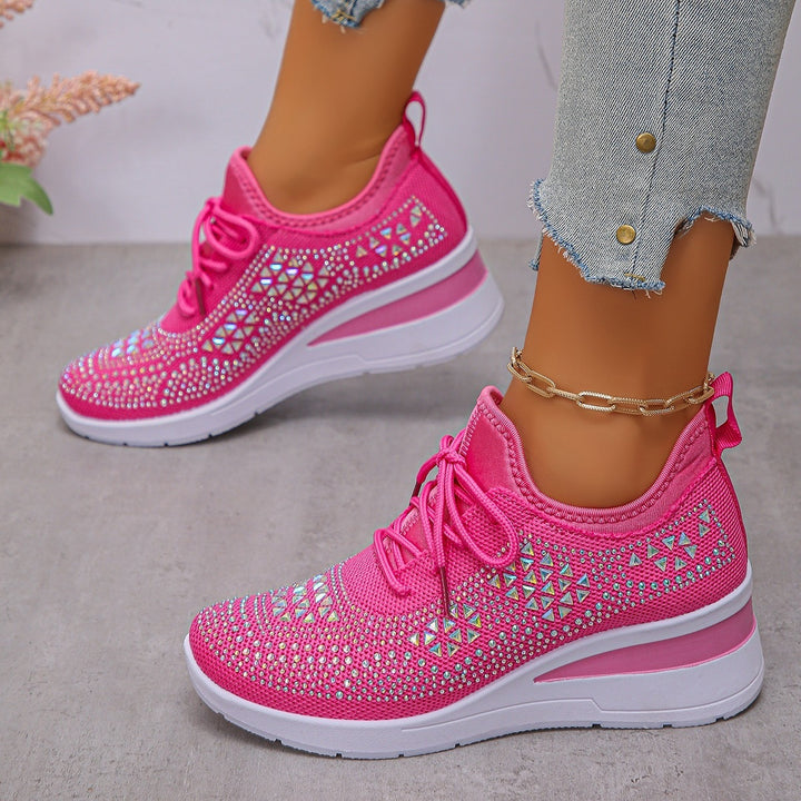 Damen Wedge-Sneaker mit atmungsaktivem Strick, gepolstertem Sockenschaft und leichtem Plateau Drune