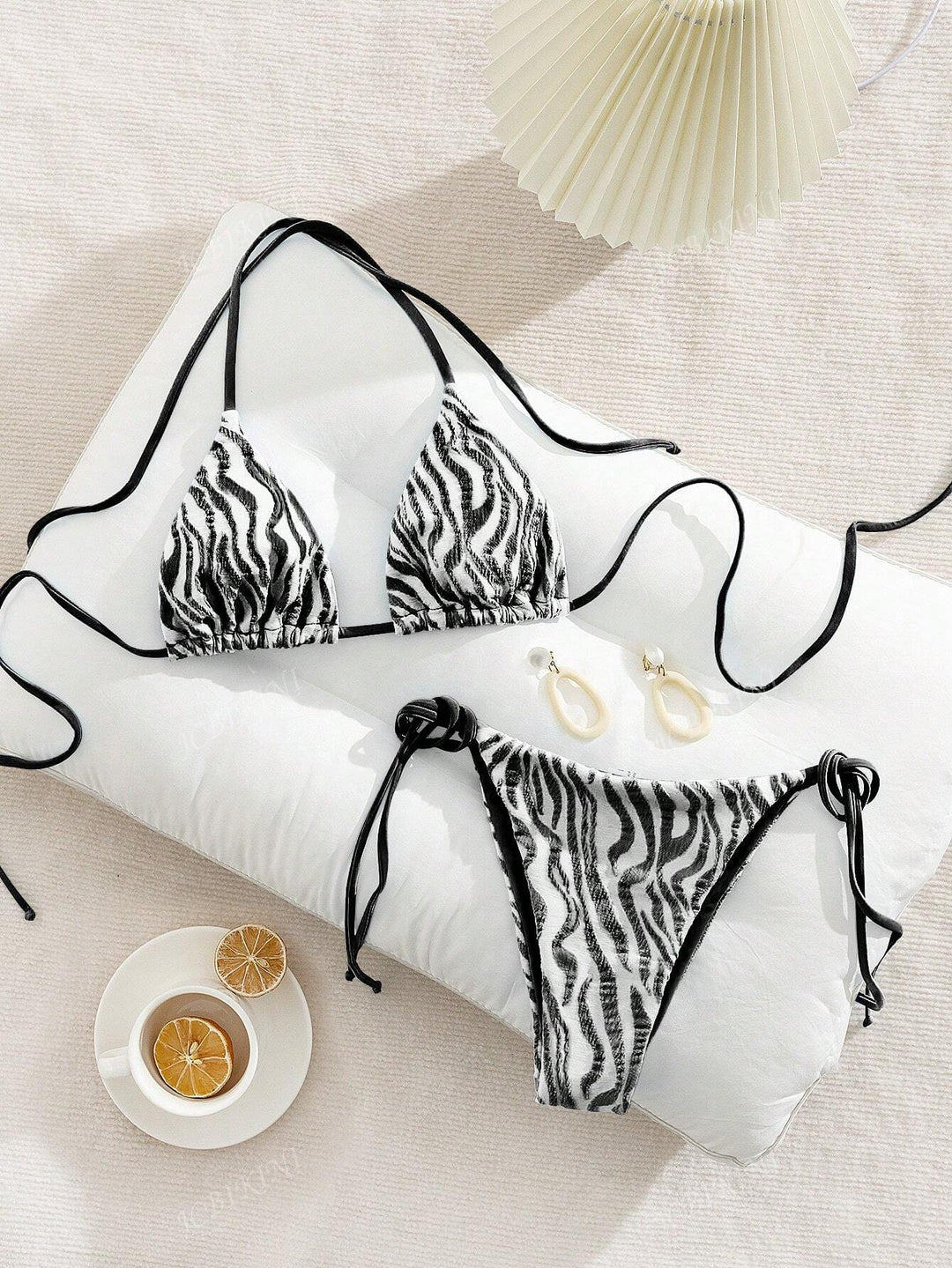 Damen Triangel-Bikini mit stilvollen Knotendetails Drune